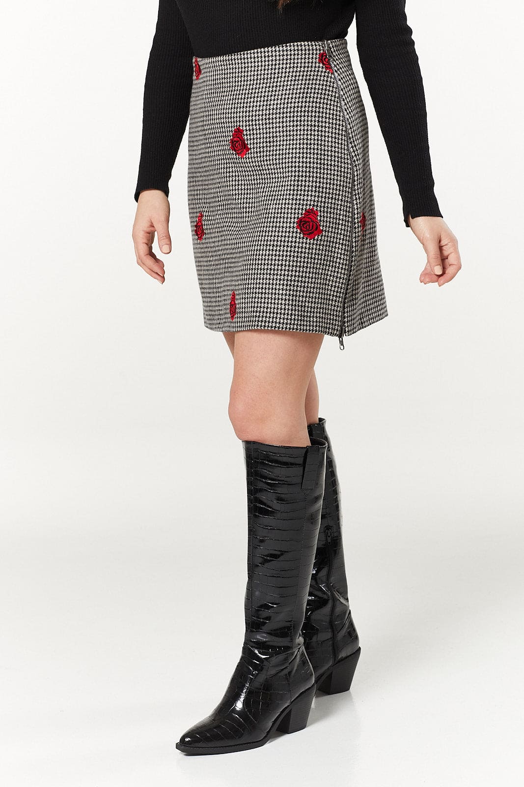 Woollen Priya Mini Houndstooth Skirt with embroidery