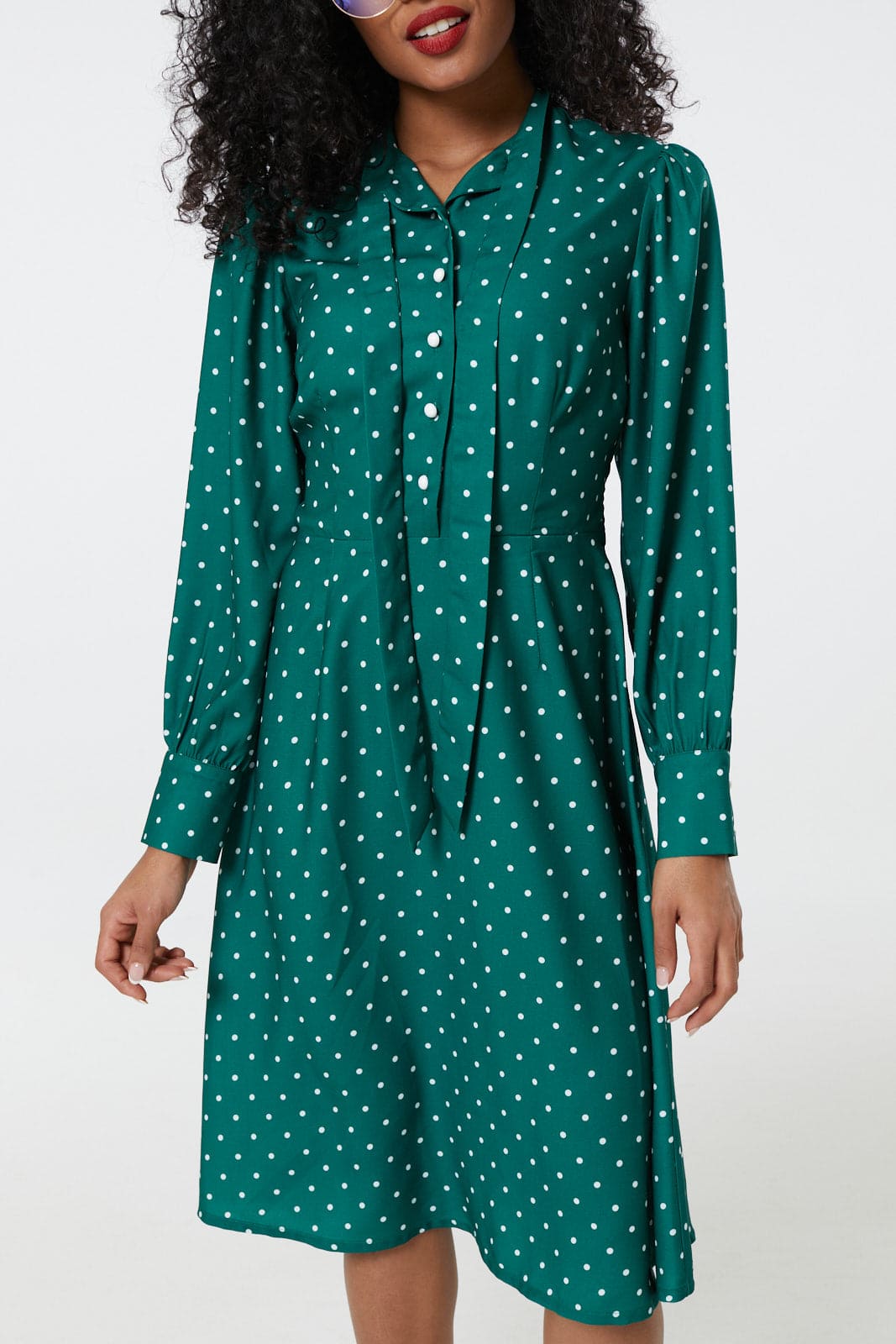 Prudence Polka Dot-Kleid mit Krawatte