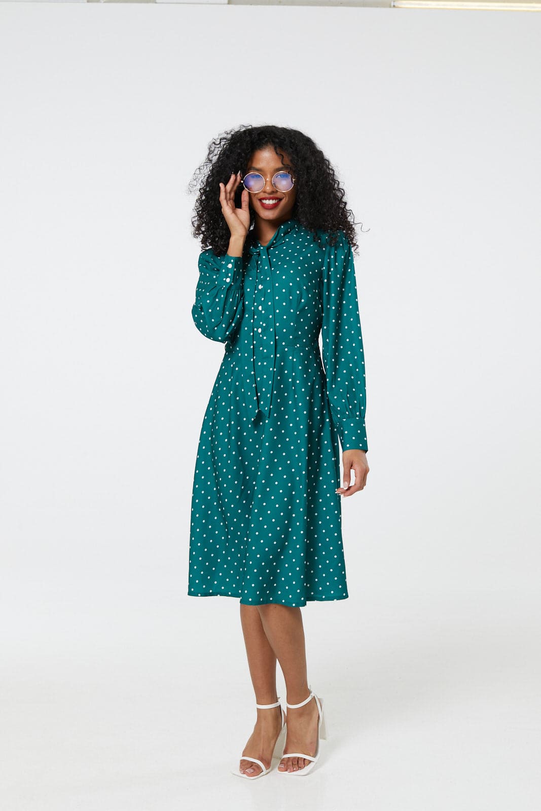 Prudence Polka Dot-Kleid mit Krawatte