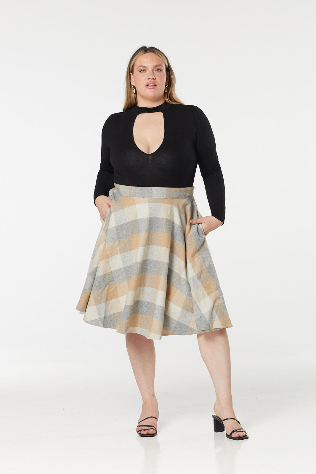 Plus size swing midi skirt hotsell